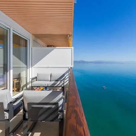 Santa Clara Modern & Exclusive Seafront Apartment Torremolinos Buitenkant foto