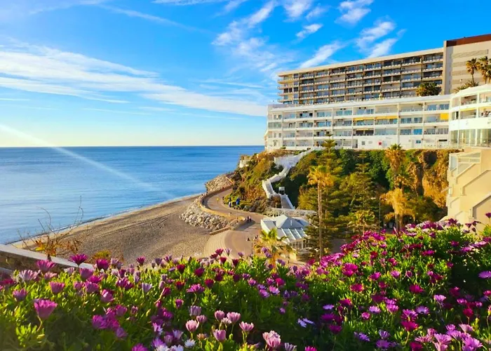 Santa Clara Modern & Exclusive Seafront Apartment