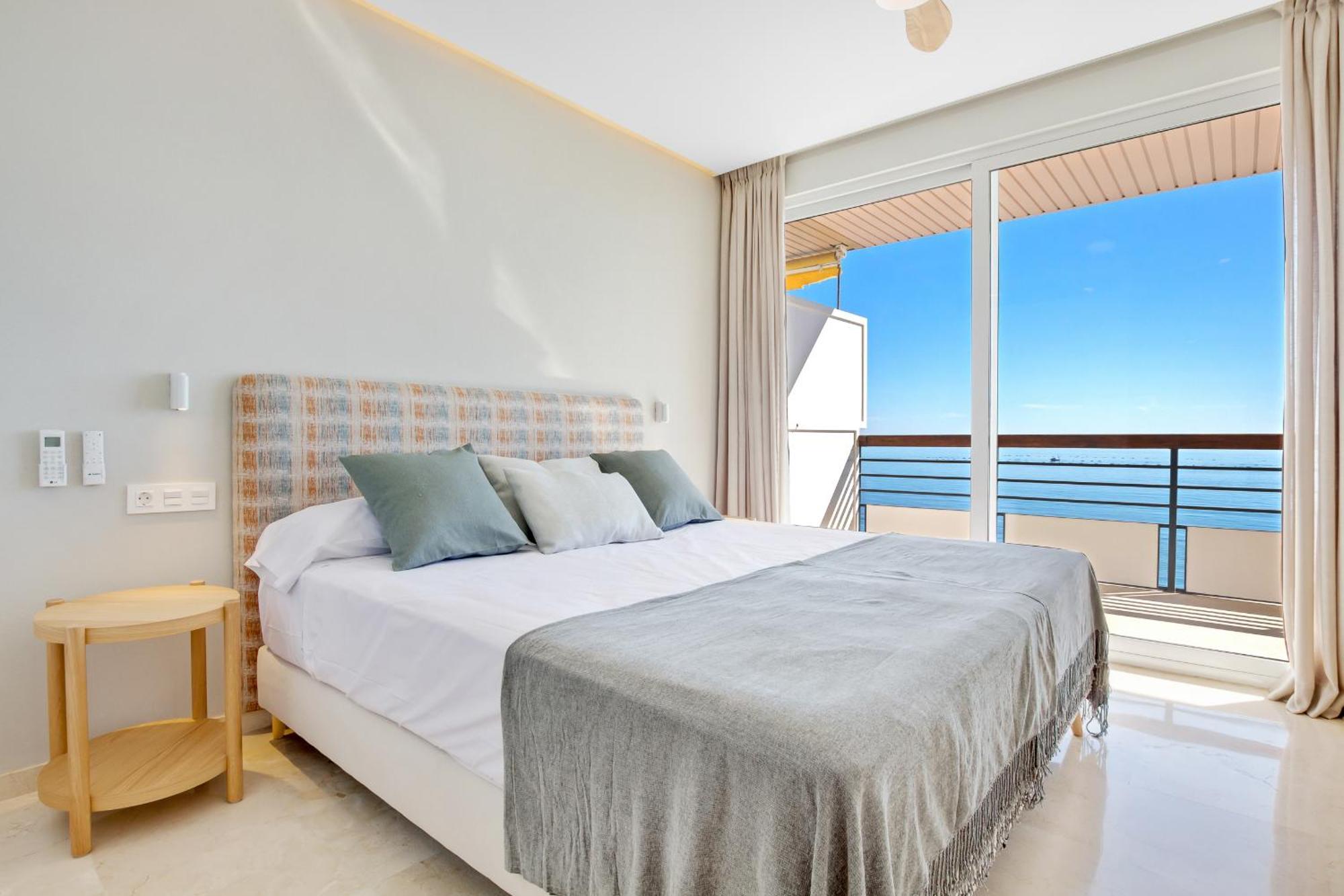 Santa Clara Modern & Exclusive Seafront Apartamento
